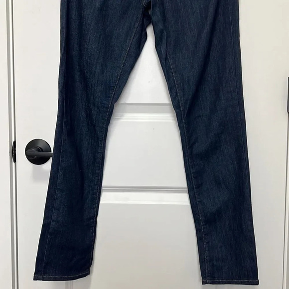 Levi’s | Dark Blue MID RISE SKINNY WOMEN'S JEANS size W30 L30 - Picture 2 of 9